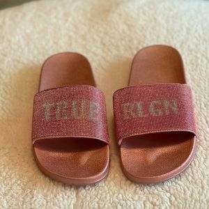TRUE RLGN pink slip on Sandals